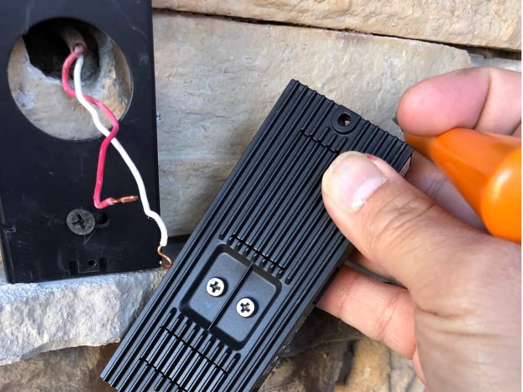 How do You Wire a Doorbell Without a Existing Doorbell?